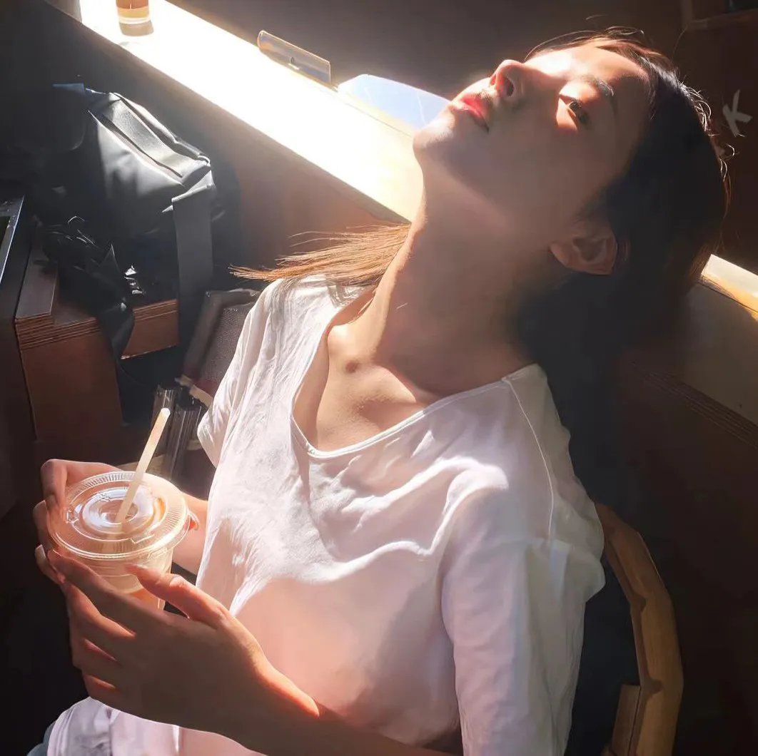 风流模特儿